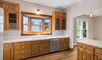 818 Bennett Ave, Glenwood Springs, CO 81601