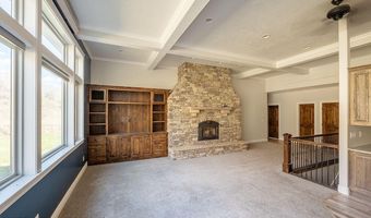 660 BUFFALO Dr, Alpine, WY 83128