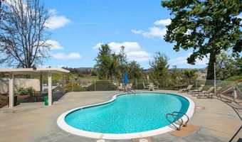 525 W El Norte Pkwy 54, Escondido, CA 92026