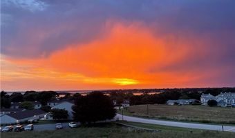 272 N Farm Dr, Bristol, RI 02809