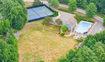 136 Davis Rd, Acton, MA 01720