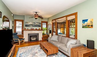 920 Clark Ave, Ames, IA 50010