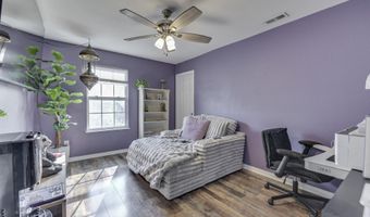 919 Angus Ln, Indianapolis, IN 46217