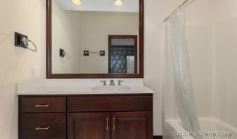 7635 Sandy Hollow Dr SE, Alto, MI 49302
