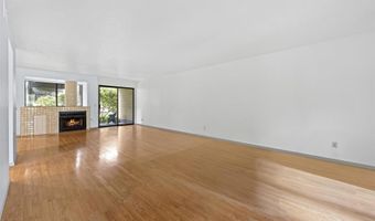 4015 Canario St D, Carlsbad, CA 92008