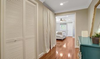 5919 KELLEY Ct, Alexandria, VA 22312