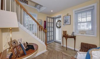 1610 S BAY Ave 3, Beach Haven, NJ 08008