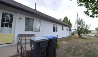 817 819 W 9TH St, Cheyenne, WY 82007