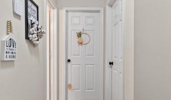 626 Thornbird Cir, Boiling Springs, SC 29316