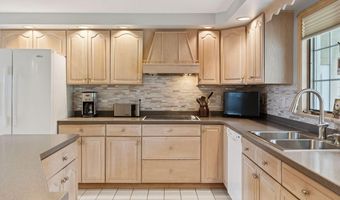 107 Kennebunk Rd, Alfred, ME 04002