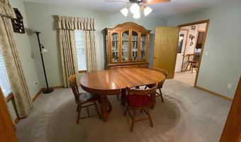 305 1st Pl SW, Arab, AL 35016