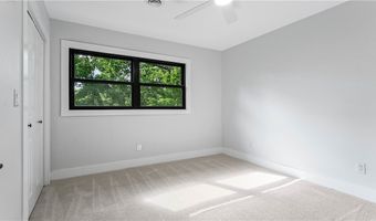 1801 Kimberly Pl, Bentonville, AR 72712