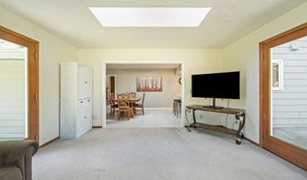 16390 SE HILLSIDE Ln, Milwaukie, OR 97267