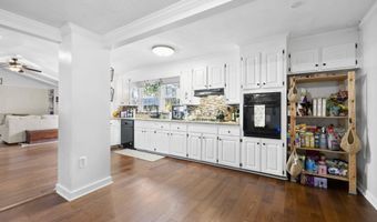 208 Huntington Dr, Anderson, SC 29625