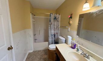 1199 Tom Cooper Rd, Batesville, MS 38606