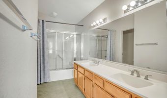238 S LAKEVIEW Blvd, Chandler, AZ 85225