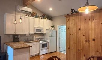 105 Lakeside Dr, Alloway, NJ 07461