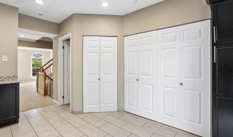 9803 TIFFANY HILL Ct #63, Bethesda, MD 20814