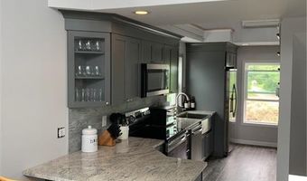 46 Follett Rd, Narragansett, RI 02882
