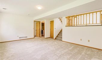 12818 Eastview Curv, Apple Valley, MN 55124