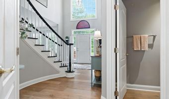 24198 HEATHER FIELD Ct, Aldie, VA 20105