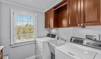 12 Laomatong Way, Bedminster, NJ 07921