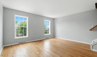 3823 LAURISTON St, Philadelphia, PA 19128