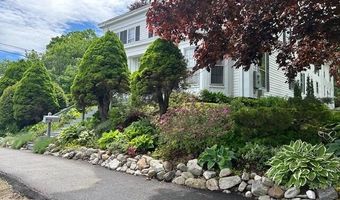 53 Congress St, Belfast, ME 04915