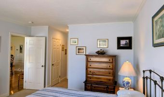 16 Amberwood Ct, Bourne, MA 02532
