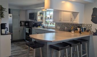 664 Columbia St, Berne, IN 46711