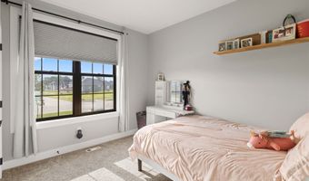 1040 W Trace Pl, Polk City, IA 50226