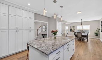 6416 Tisdale Ter, Bethesda, MD 20817
