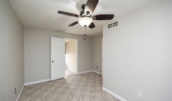 209 4th St SE, Altoona, IA 50009