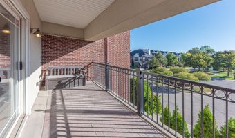 283 S Zeeb Rd 212, Ann Arbor, MI 48103