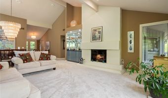 540 Bent Creek Oval, Aurora, OH 44202