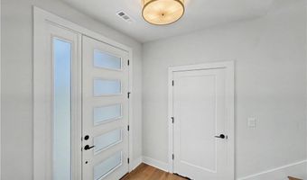6 Francis Dr, Bella Vista, AR 72715