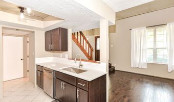 7837 Hunters Path, Indianapolis, IN 46214