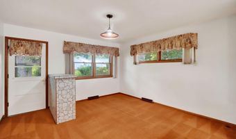 1313 Maxwell Ave, Ames, IA 50010