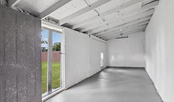 402 E Davis Ave, Alvarado, TX 76009