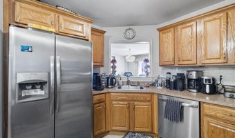145 W 1ST St, Bayonne, NJ 07002