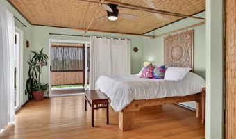 87-299 KAOHE Rd, Captain Cook, HI 96704