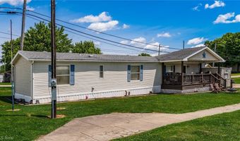 8112 East St, Adamsville, OH 43802