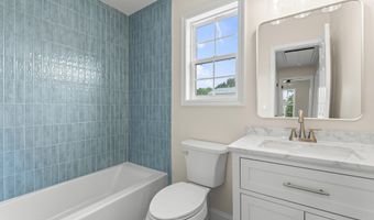 190 Ravenwood Blvd, Barnegat, NJ 08005