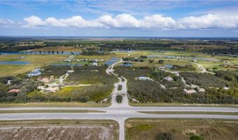 22797 Yellow Button Ln, Alva, FL 33920