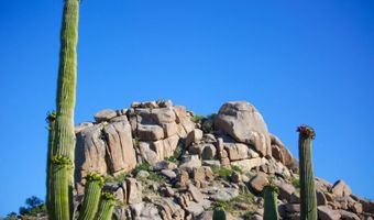 1018 N BOULDER Dr, Carefree, AZ 85377