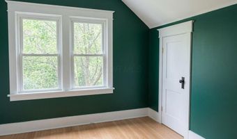 490 E Oakland Ave, Columbus, OH 43202