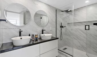 2801 NE 183rd St 1016W, Aventura, FL 33160