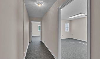 329 W Main St, Abingdon, VA 24210