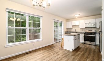 2303 Eaton Ct 2303, Danbury, CT 06811