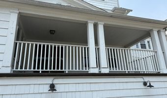 67 S Main St 15, Branford, CT 06405